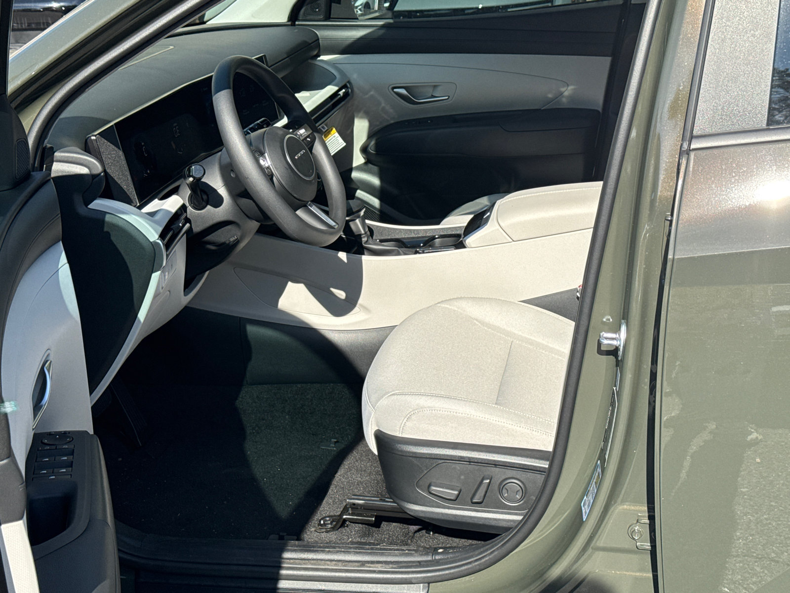 New 2026 Hyundai Tucson SEL Plus FWD image 10
