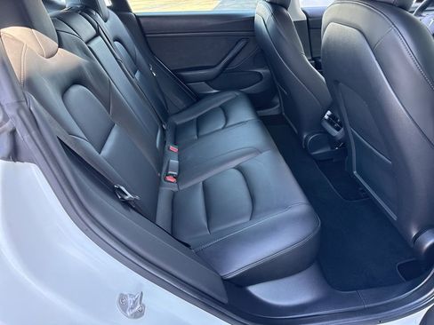 Used 2022 Tesla Model 3 Long Range image 26