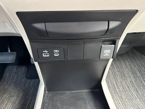 Certified 2025 Honda Odyssey EX-L image 23
