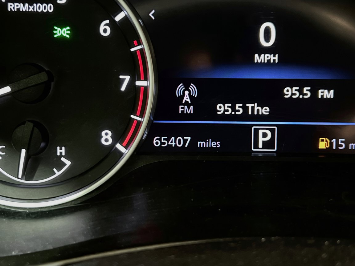 Used 2022 Nissan Sentra SV w/ SV Premium Package FWD image 8