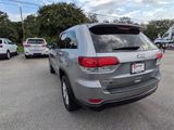 Used 2021 Jeep Grand Cherokee Laredo image 5