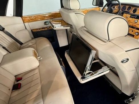 Used 2009 Rolls-Royce Phantom Sedan RWD image 27