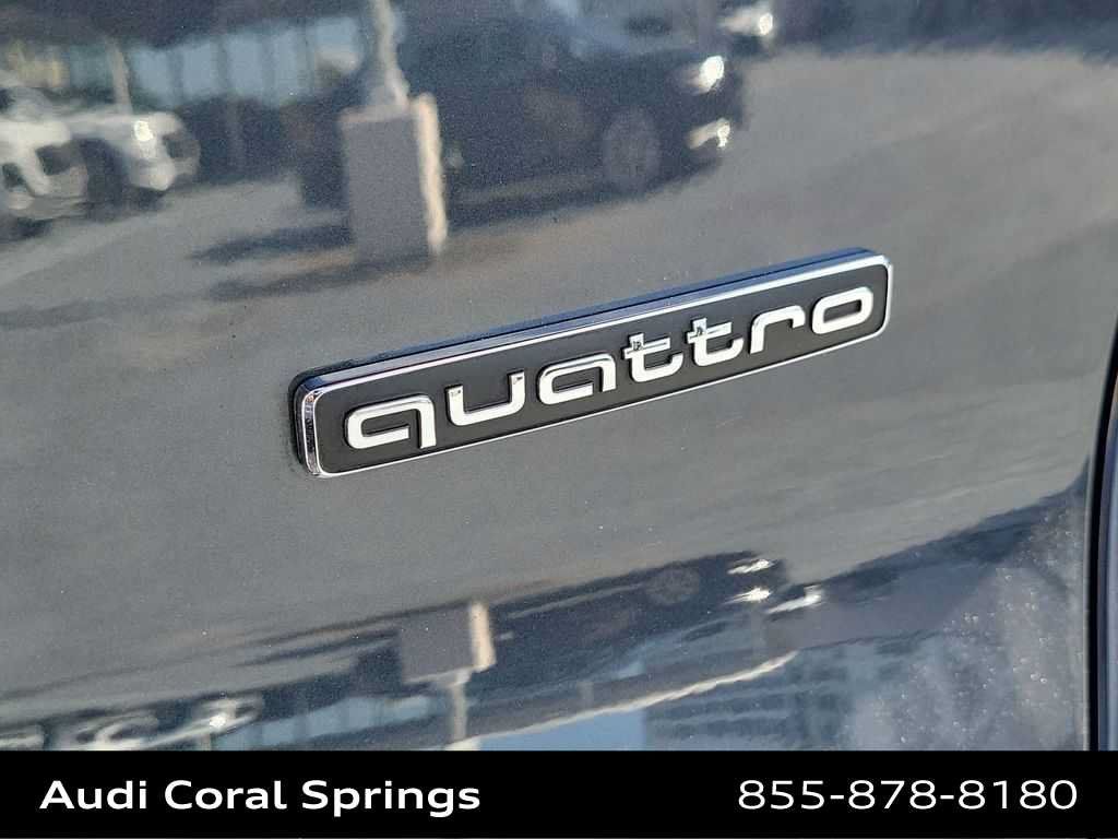 Certified 2025 Audi Q5 Premium Plus w/ Premium Plus AWD/4WD image 11