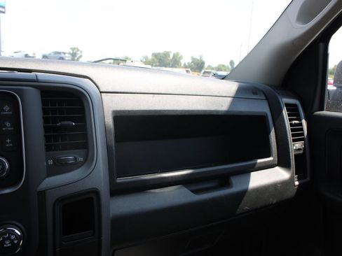 Used 2022 RAM 1500 Tradesman w/ Chrome Plus Package RWD image 43