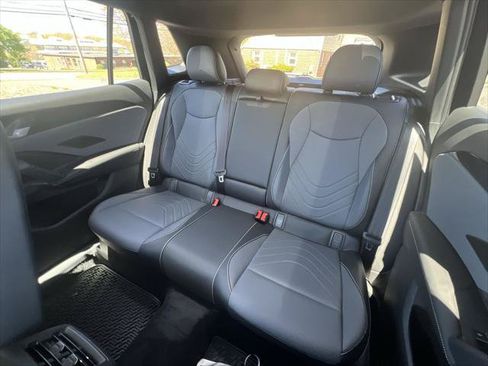 New 2026 Volkswagen Tiguan SE R-Line AWD/4WD image 22
