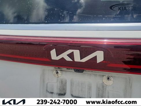 Used 2022 Kia Carnival SX Prestige FWD image 10