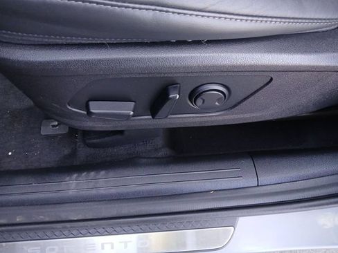 Certified 2023 Kia Sorento SX AWD/4WD image 15