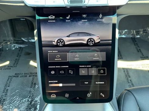 Used 2023 Lucid Air Pure image 32