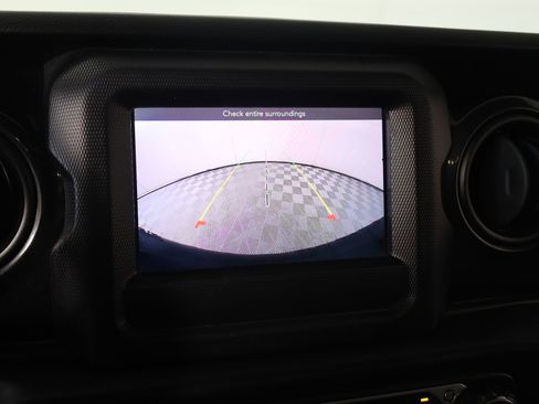 Used 2021 Jeep Wrangler Unlimited Sport image 6