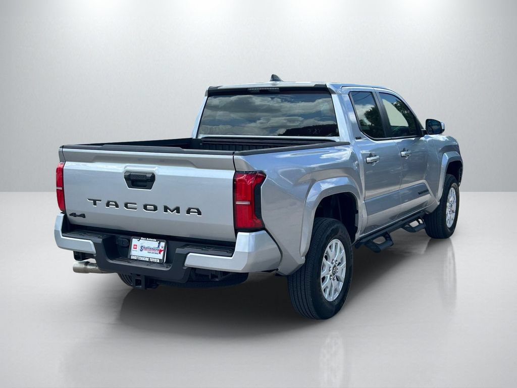 Certified 2025 Toyota Tacoma SR5 AWD/4WD image 5