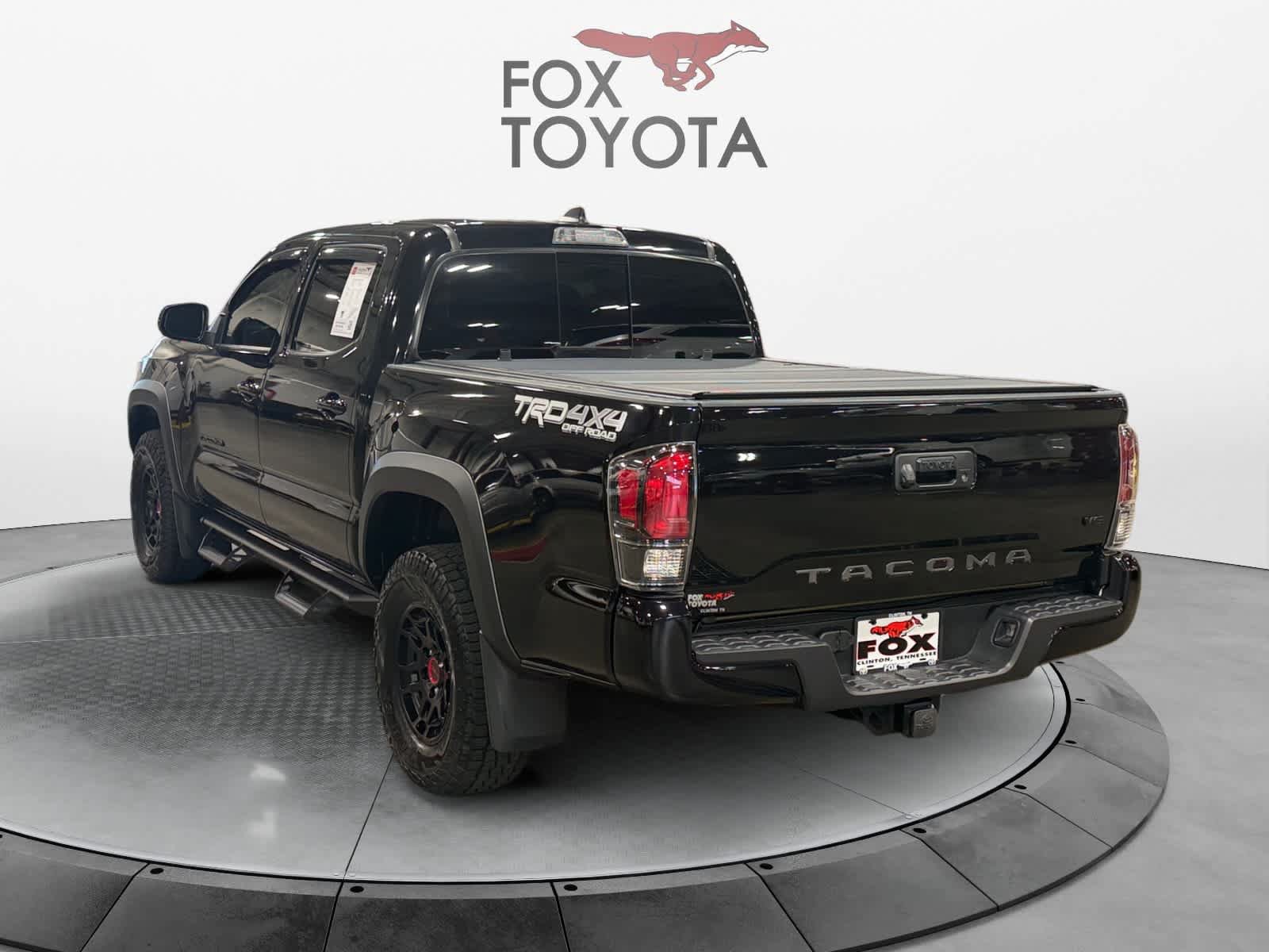 Used 2023 Toyota Tacoma TRD Off-Road w/ Black Out Package (TMS) AWD/4WD image 4