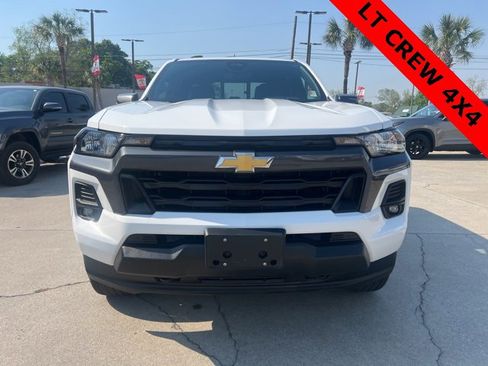 Used 2023 Chevrolet Colorado LT w/ LT Convenience Package image 2