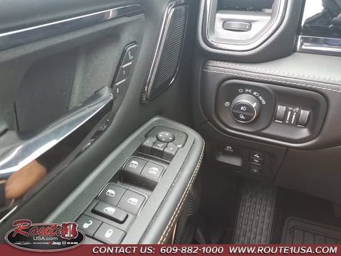 Used 2025 RAM 1500 Limited w/ Body Color Bumper Group AWD/4WD image 30