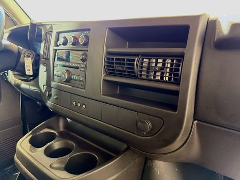 Used 2013 Chevrolet Express 3500 LS w/ Power Package RWD image 20
