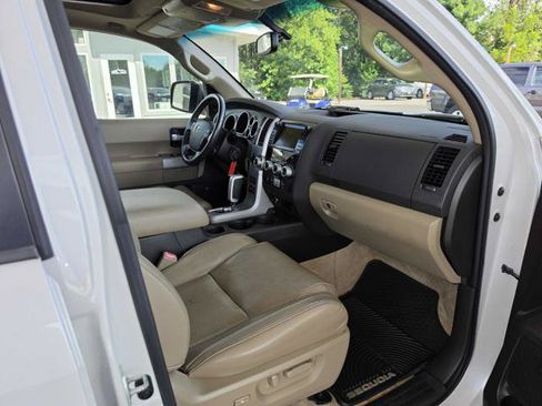 Used 2008 Toyota Sequoia Platinum AWD/4WD image 19