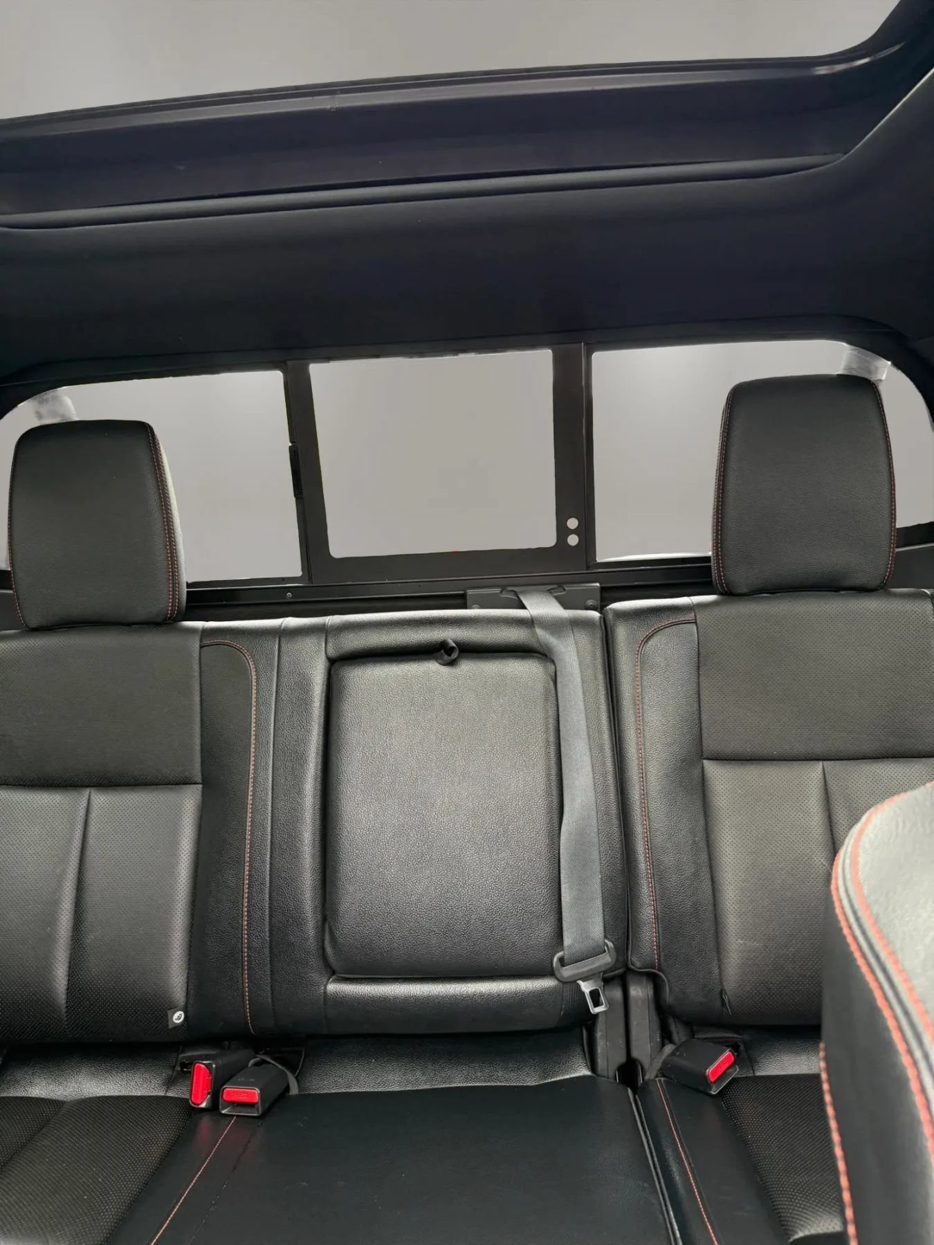 Used 2021 Nissan Titan PRO-4X w/ Pro-4x Convenience Package AWD/4WD image 39