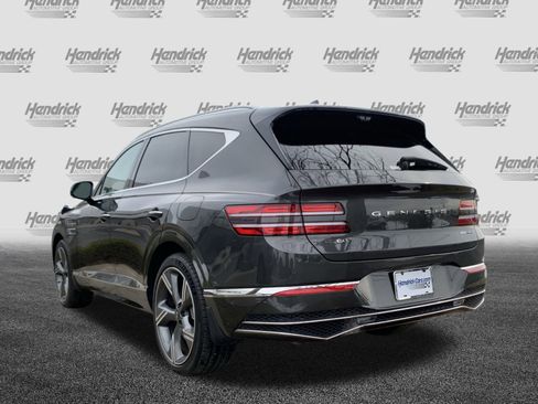Used 2025 Genesis GV80 3.5T Prestige image 8