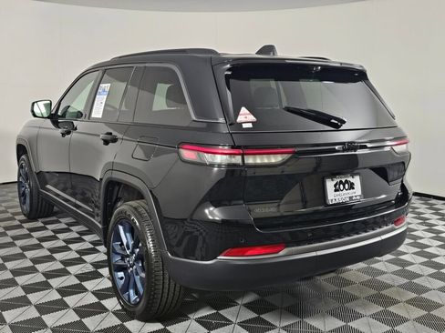 New 2026 Jeep Grand Cherokee Limited AWD/4WD image 6