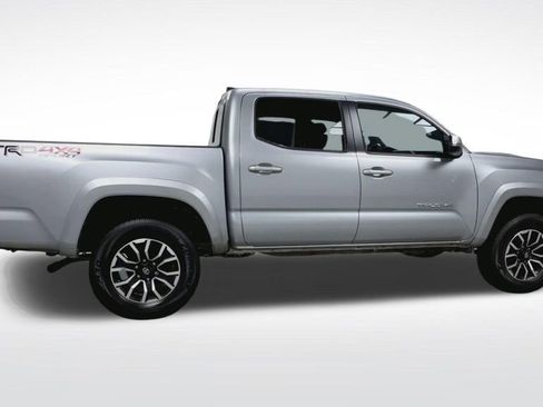 Certified 2023 Toyota Tacoma TRD Sport w/ Technology Package image 12