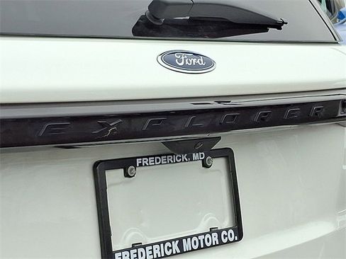 New 2026 Ford Explorer ST w/ Sun And Sound Package image 19