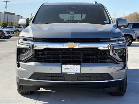New 2026 Chevrolet Tahoe LS image 7