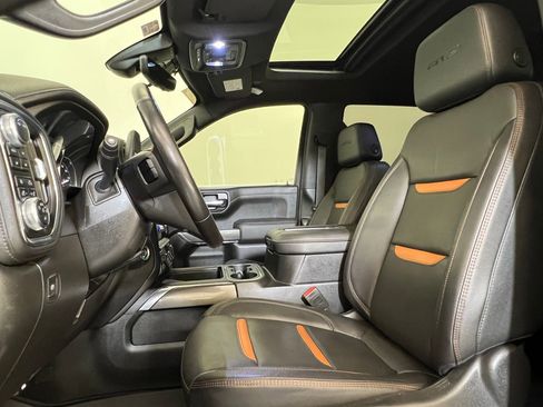 Used 2022 GMC Sierra 1500 AT4 w/ AT4 Premium Package image 5