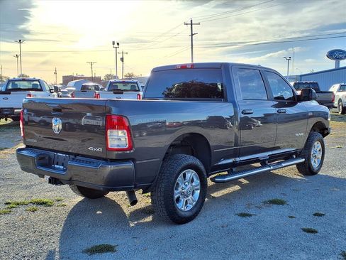 Used 2021 RAM 2500 Big Horn w/ Level 1 Equipment Group image 2