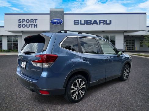 Used 2023 Subaru Forester Limited AWD/4WD image 3