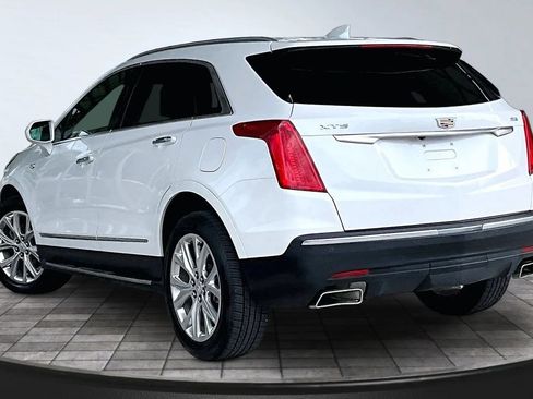 Used 2019 Cadillac XT5 Luxury FWD image 4