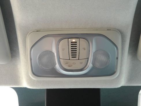 Used 2023 RAM ProMaster 2500 FWD image 38