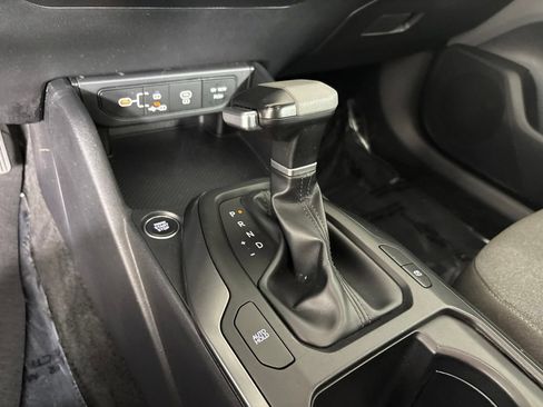 Used 2025 Kia K4 FWD image 19