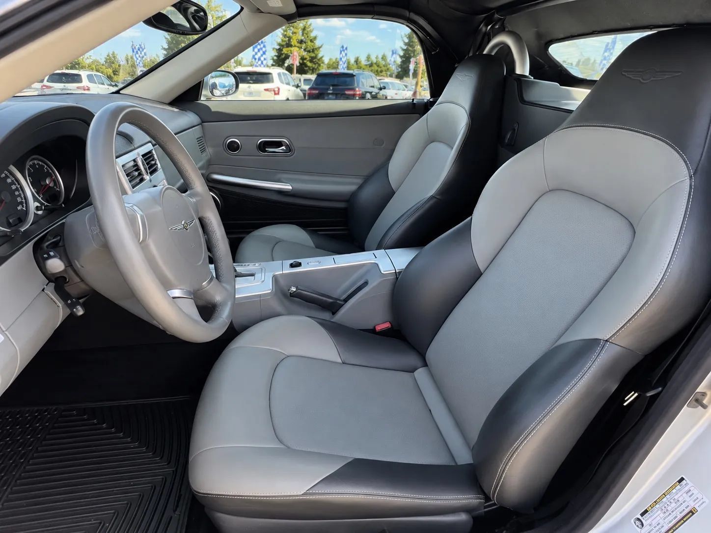 Used 2007 Chrysler Crossfire Limited RWD image 15