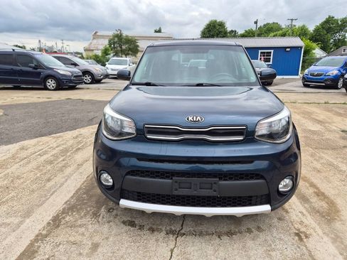 Used 2018 Kia Soul + FWD image 8