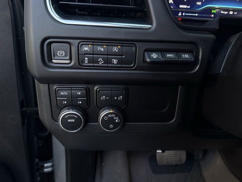 Used 2023 Chevrolet Tahoe High Country image 13