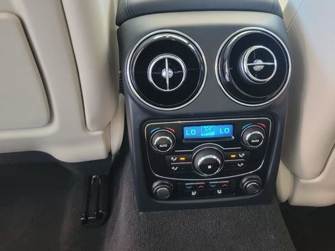 Used 2014 Jaguar XJ L Portfolio AWD/4WD image 29