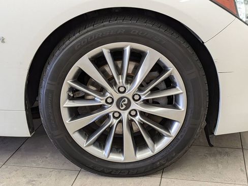 Used 2018 INFINITI Q50 Luxe w/ Sensory Package (Luxe) image 12