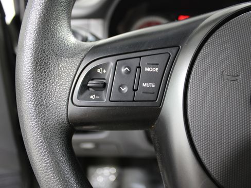Used 2011 Kia Rio LX w/ Value Pkg FWD image 9