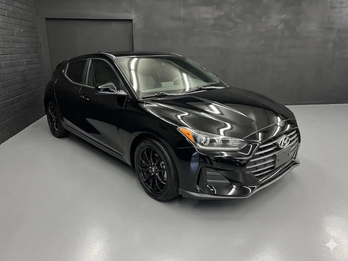 Used 2019 Hyundai Veloster 2.0 FWD image 1