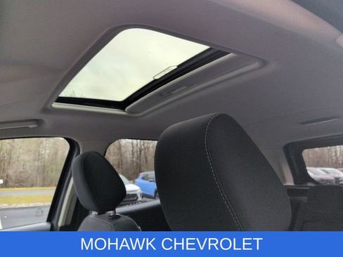 Used 2019 Ford EcoSport SE w/ SE Convenience Package image 20