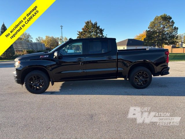 Used 2024 Chevrolet Silverado 1500 RST w/ Convenience Package II AWD/4WD image 3