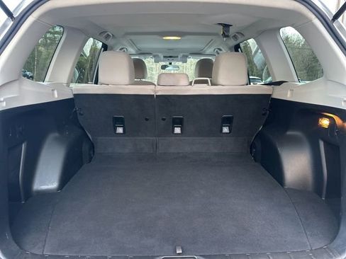 Used 2018 Subaru Forester 2.5i Premium image 9