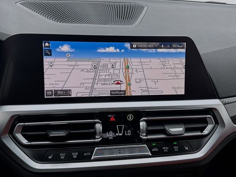 Used 2021 BMW M3 Competition w/ Executive Package image 9