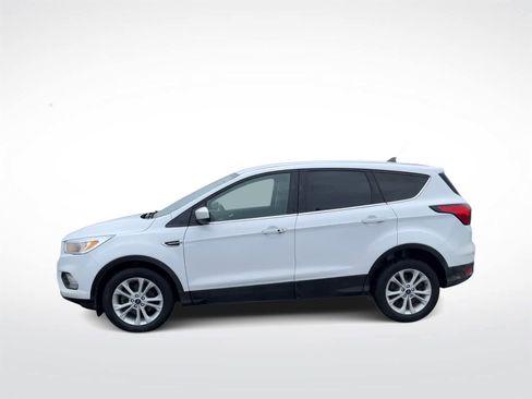 Used 2019 Ford Escape SE image 6