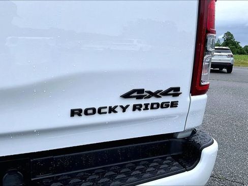 Used 2022 RAM 1500 Big Horn AWD/4WD image 25