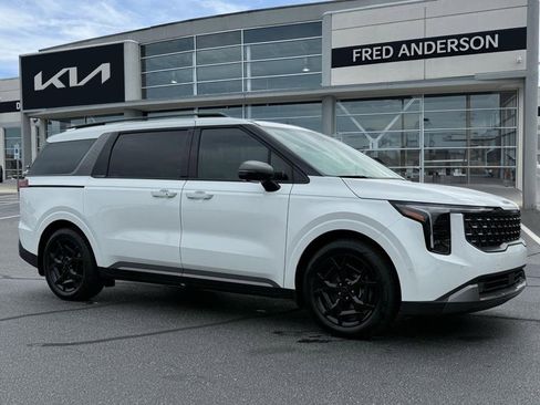 New 2026 Kia Carnival SX Prestige image 1