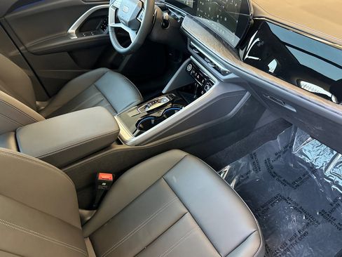 New 2025 Audi Q5 Premium Plus image 13