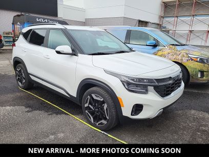 Used 2024 Kia Seltos SX w/ SX Sunroof Package