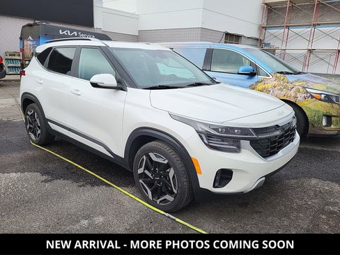 Used 2024 Kia Seltos SX w/ SX Sunroof Package image 1