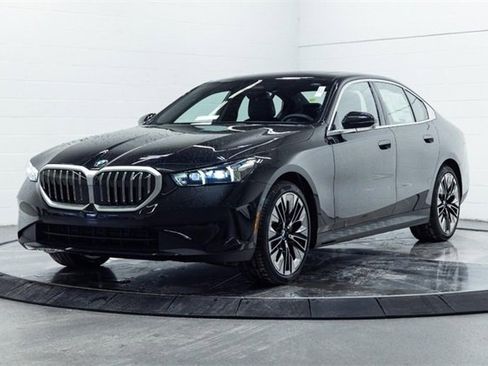 New 2026 BMW 530i xDrive image 8