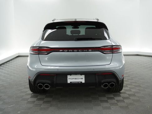Certified 2026 Porsche Macan image 9